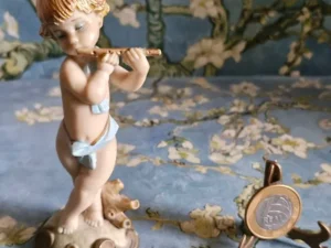 Estatueta em resina italiana de músico 12 cm Perfeita