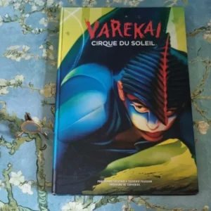 Programa oficial do espetáculo Varekai do Cirque du soleil Capa dura Novo