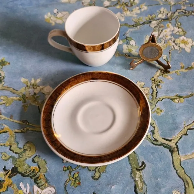 Xícara com pires vintage em porcelana Steatita Paraná perfeita